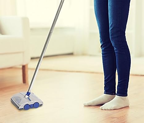 Homemate Manual Carpet Sweeper - Lightweight - Ideal for a quick sweep!