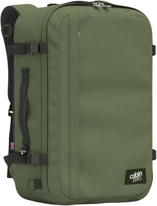 Cabinzero Classic Plus Backpack, Padded Carry On with YKK Zips, Chest Strap and Air Mesh Back Panel, Travel Rucksack