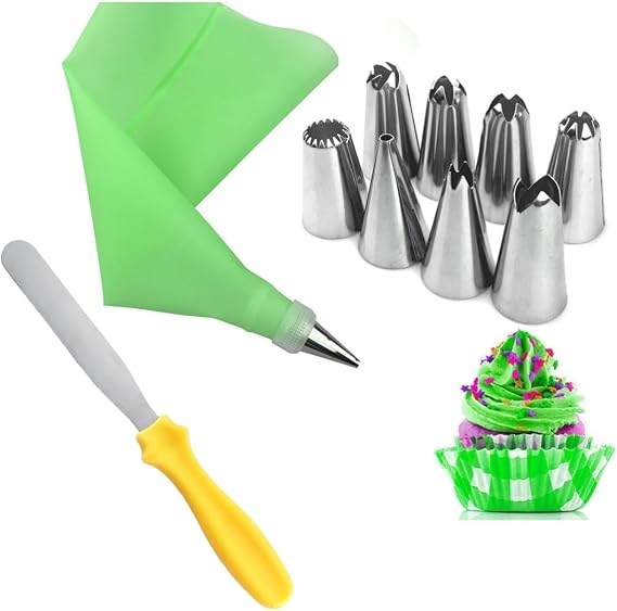 9 Piece Cake Decorating Set, Cream Squeezing Bag, Decoration Sense and Spatula