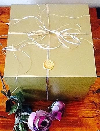Luxury Gold HandMade Bath bombs, Fizzers, salts and accessories Beauty Box - Our own Branded Products by The Gift Box