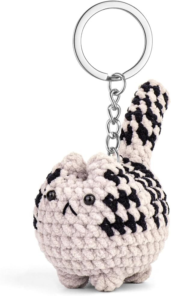 Rimvoe Cute Crochet Cat Keychain, Gift for Cat Lovers, Handmade Stuffed Keychain Charm for Backpack Handbag Bag Purse