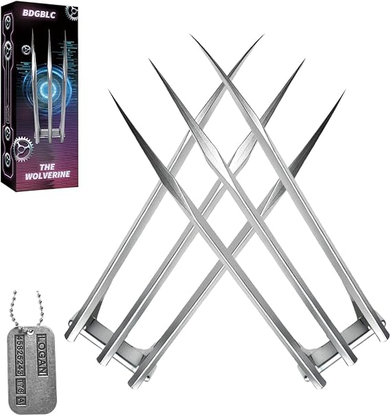 Plastic Wolverine Claws, Wolf Claws, 2 Claws with Necklace Silvery