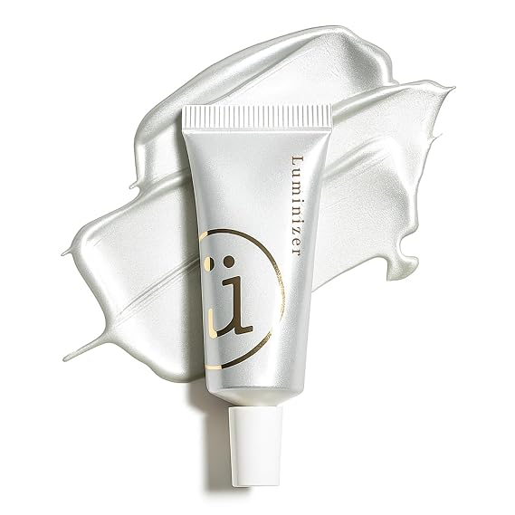 M2U NYC Liquid Highlighter Makeup Lightweight Luminizer for Natural Radiant Glow with Shimmer Ultra Smooth Hydrating Illuminator, Face, Cheekbone & Body Glow Enhancer (Pearl Moon)