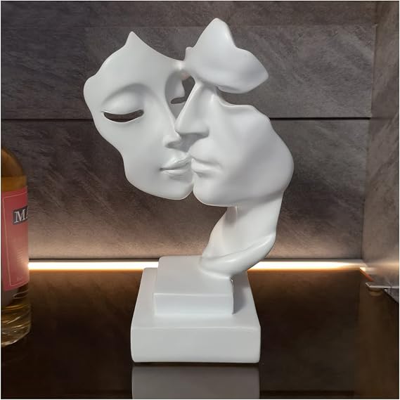 Sculpture White Modern Abstract Art Sculptures Decoration for Living Room Bar Bedroom Couple Statue Gift Resin