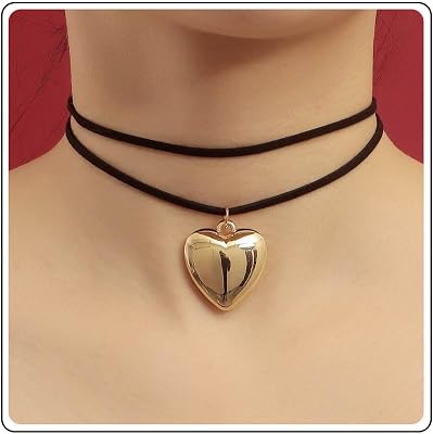 Gothic Heart Velvet Choker Necklace Chain Vintage Black Leather Choker Necklace Punk Gold Fluffy Love Heart Pendant Necklace Choker Classic Black Collar Necklaces Jewellery for Women Girls