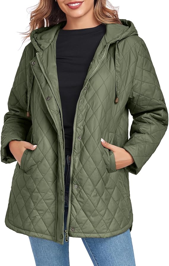 Womens Oversized Quilted Jackets Lightweight Long Sleeve Full Zipper Puffer Jacket Casual Hooded Coats with Pockets