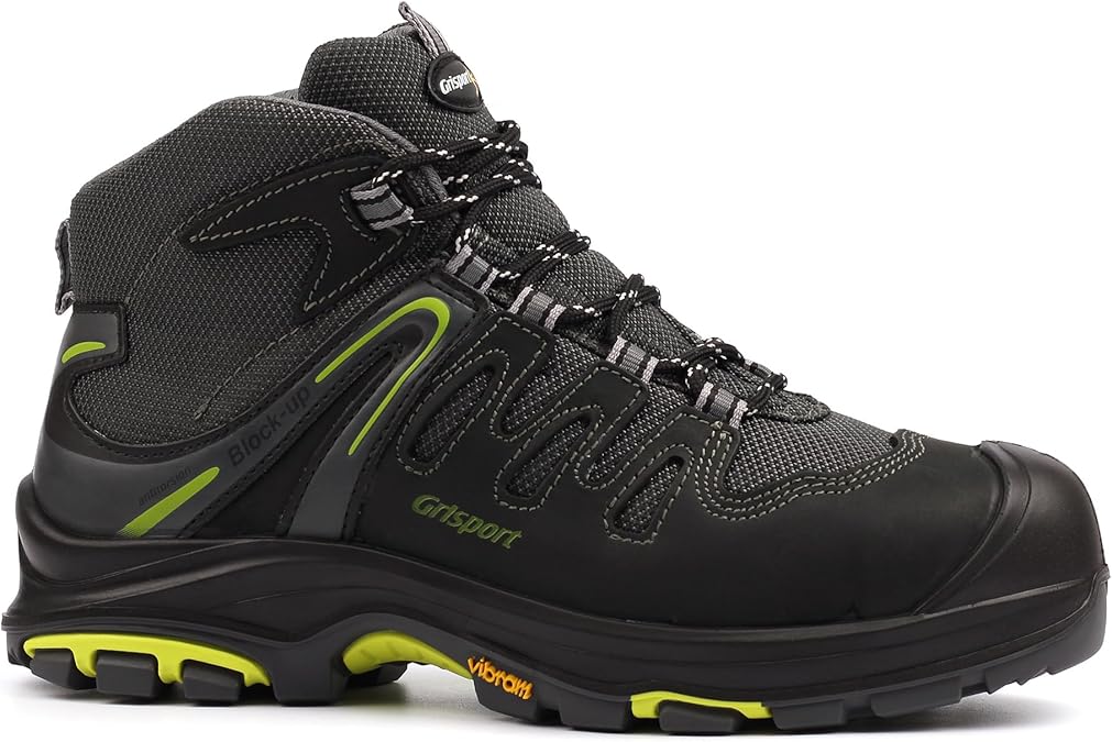 UK Shoe Size: UK 8 / EU 42
