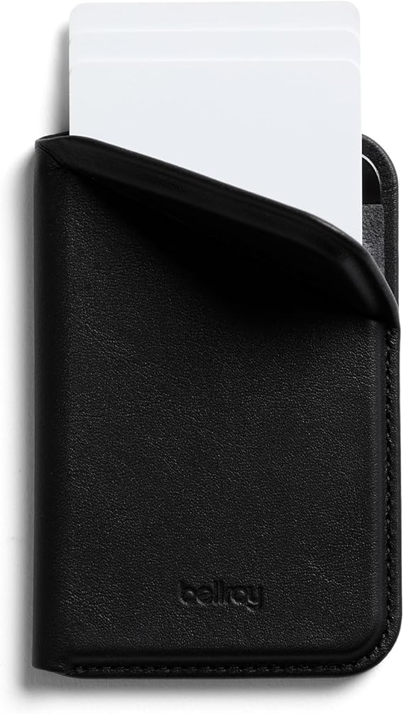 Bellroy Mag Wallet, Magnetic Leather Card Holder - Black | Leather magnetic card holder that holds 3 cards and attaches to MagSafe