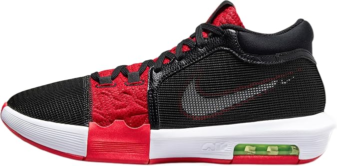 Nike Men's Basketball Shoe