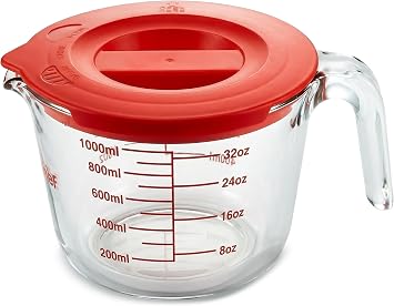 NutriChef 4 Cups Glass Measuring Cup with Lid (34 oz) - Heat-Resistant Borosilicate Liquid Measure Cup with Easy-Read Scale for Cooking, Baking and Food Storage, Dishwasher and Freezer Safe