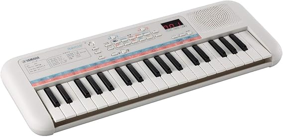 Yamaha Electronic Keyboard 37 Mini Keys PSS-E30 Remie Remy White with Quiz Mode and Auto Accompaniment Function