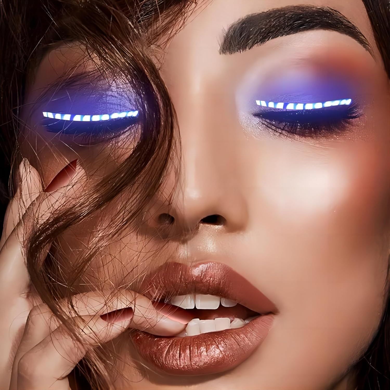 LED Luminous Eyelash Lamp, Flashing Fake Eyelash Night Lights, False Eyelashes Non Grafting Halloween 6 Colors to Choose From Blue