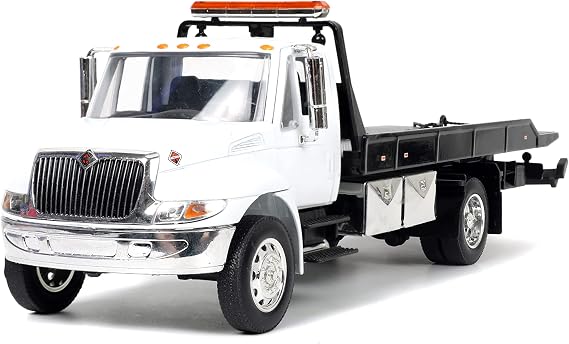 Jada International Durastar 4400 Flatbed Tow Truck Die-cast Car