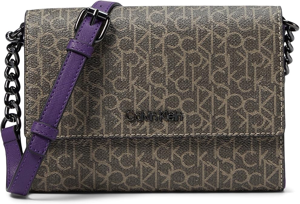 Calvin Klein Key Item Signature Crossbody
