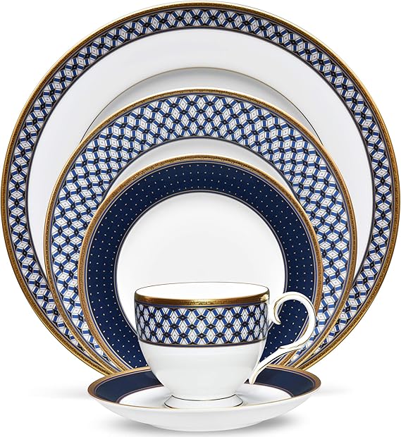 Noritake Blueshire 5-Piece Place Dinnerware Setting in Blue/White