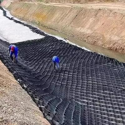 Scalable Geogrid, Ground Grid Driveway Gravel Grids Geo Grid Roll Geocell for Prevent Road Subsidence, Eco Paving Bases Permeable Pavers Size : 1x10M3.3x32.8FT