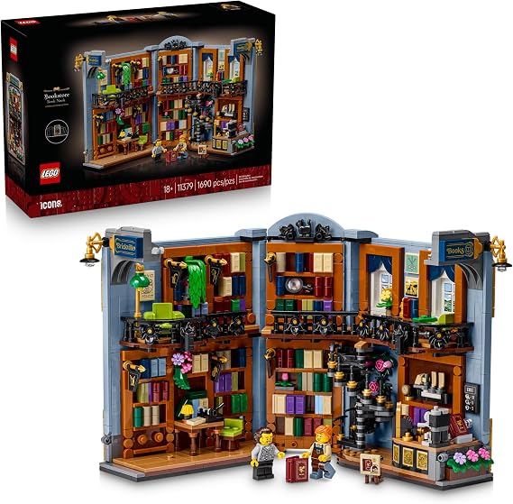 LEGO Icons Bookstore: Book Nook 11379