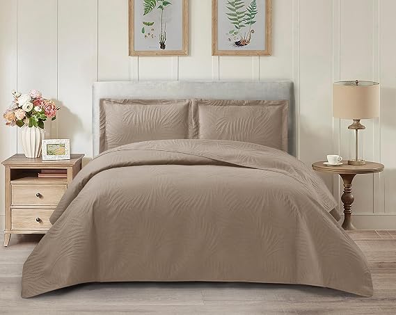 BQC Embossed Leaf Pattern Quilted Bedspread – Soft & Lightweight Coverlet Set with Pillow Shams – Elegant All Seasons Bedding (Mink, King)
