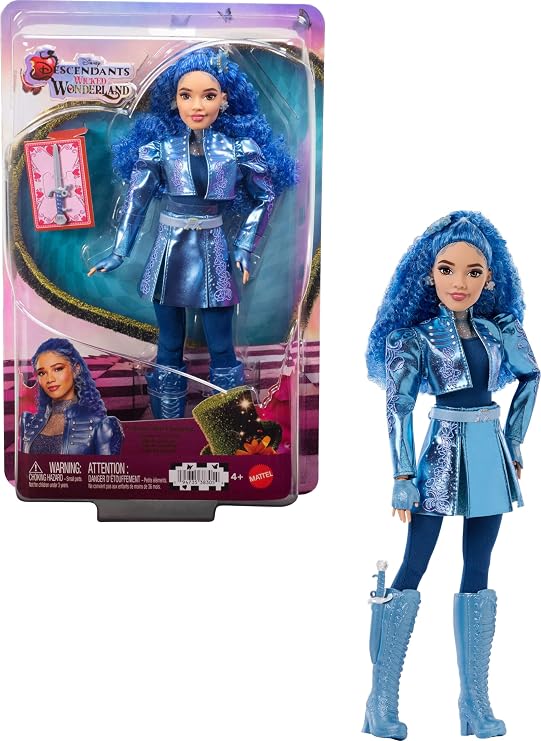 Mattel Disney Descendants: Wicked Wonderland Fashion Doll & Accessory, Princess Chloe Charming, Daughter of Cinderella with Movie-Inspired Clothing