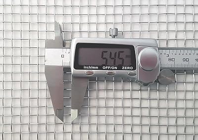 Woven Wire Mesh, 4 mesh 0.9mm Wires Stainless Steel 304L 5.5mm Aperture by Inoxia Cut Size: 15cm x 15cm