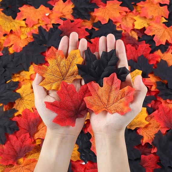 Fake Fall Leaves Bulk Black Maple Leave Thanksgiving Decor Artificial Flowers Faux Maple Leaf for Auturmn Wedding Halloween Fall Decoration 200pcs